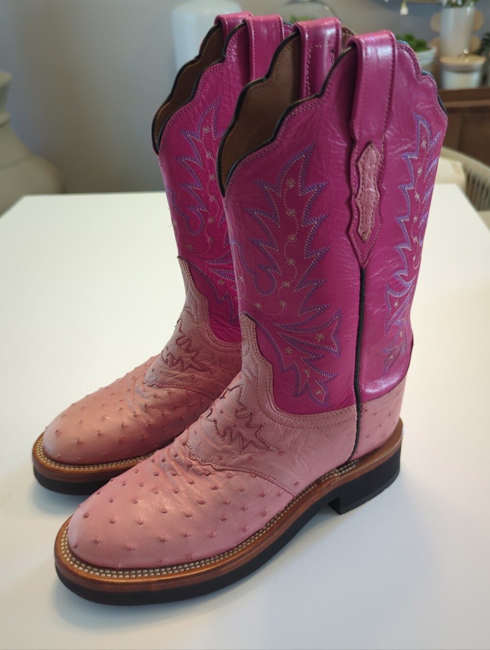 Lucchese 2000 Full Quill Ostrich Leather Cowgirl Western Boots Size 7B Pink EUC